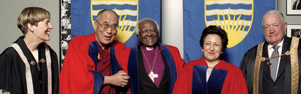 File:Dalai.jpg