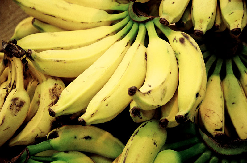 File:Bananas.jpg