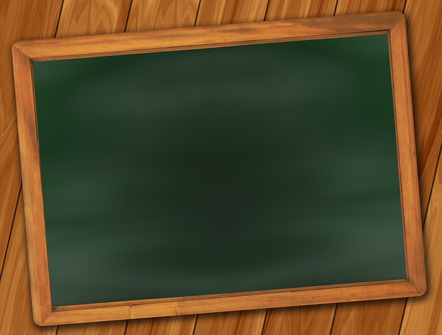 File:Chalkboard-green.jpg