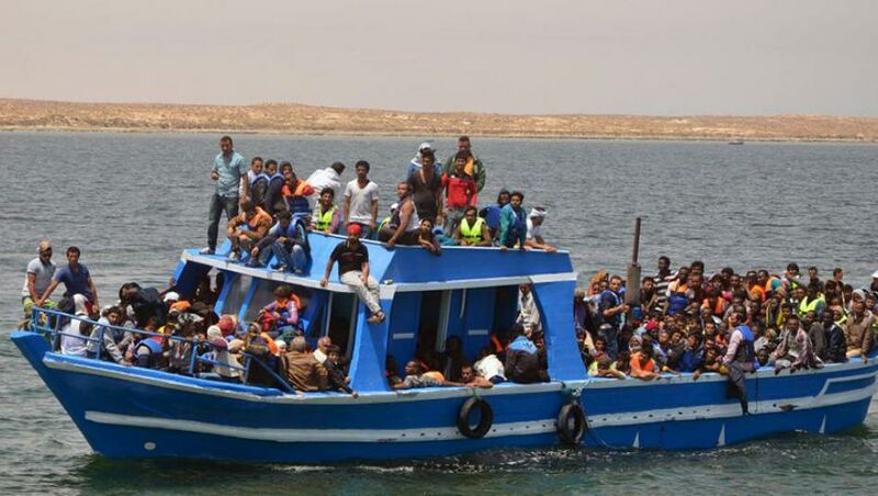 File:Tunisia migrant boat.jpg