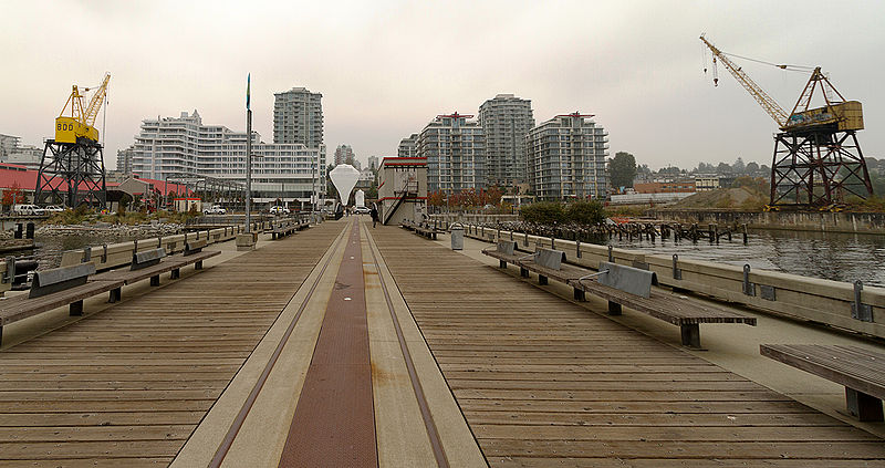 File:View from the Pier.jpg