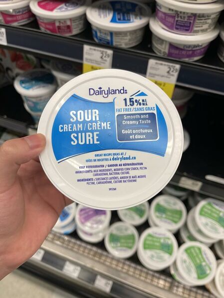 File:Dairyland Fat Free Sour Cream Ingredients.jpg