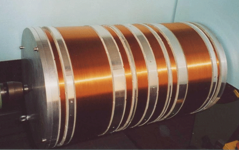 File:Superconducting magnet before MRI assembly (Elster, n.d.-b).gif