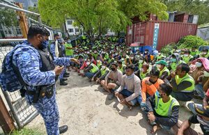 MaldiveMigrantsArrestedForProtest.jpg