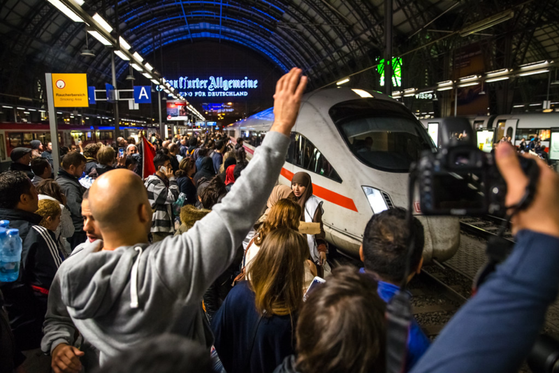 File:Train of Hope Frankfurt, Germany.png