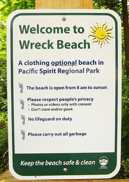 File:Wreck Beach Rules Sign.jpg