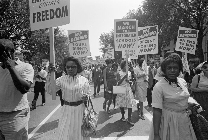 File:Supporters-rights-placards-Washington-DC-August-28-1963.jpg