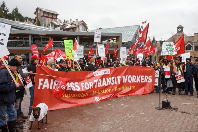 File:Unifor 114 on strike, rally in Whistler.jpg